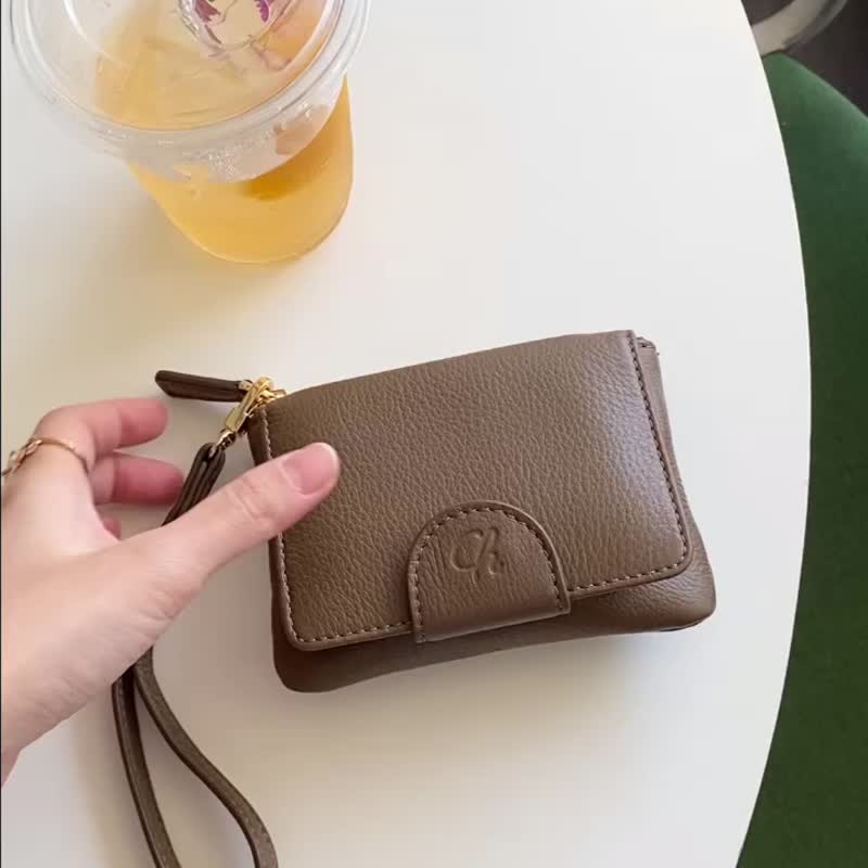 Mary (Cedar) : Mini wallet, short wallet, cow leather, Brown-grey, Zip pouch - 皮夾/長短夾/錢包 - 真皮 咖啡色