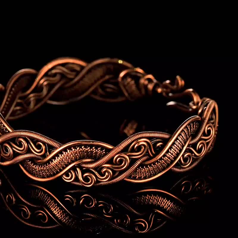 Copper bracelet for woman  Antique style Handcrafted wire woven copper jewellery - Bracelets - Copper & Brass Gold