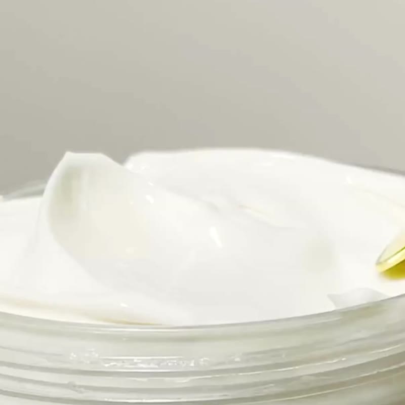 SWEET DREAM Moisturising Body Cream - ผลิตภัณฑ์บำรุงผิว/น้ำมันนวดผิวกาย - วัสดุอื่นๆ 
