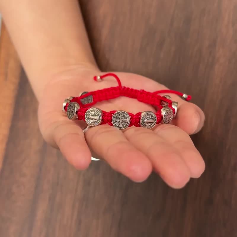 Bracelet,Hand-knit,length of wrist can be adjust,Double-side St.Benedict,Red - สร้อยข้อมือ - วัสดุอื่นๆ สีแดง