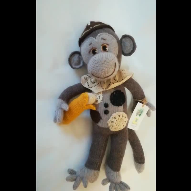 昭和 レトロ ぬいぐるみ 猿 バナナ 吸盤 かわいい 5体 Amazon.co.jp: SHUUL 電気猿のおもちゃ,面白いバナナを食べる感覚