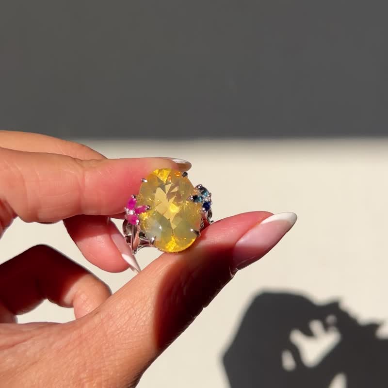 Dazzling Yellow Fire Opal Cocktail Ring - แหวนทั่วไป - เครื่องประดับพลอย สีเหลือง