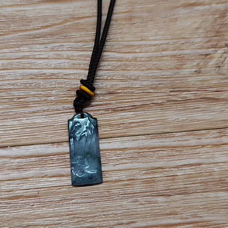親翠 天然翡翠 冰烏雞隨型手雕竹蘭調整式繩鏈 - 項鍊 - 玉石 多色