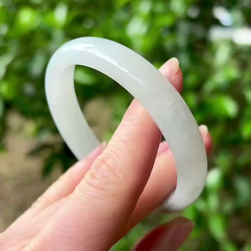 冰種 天然翡翠 緬甸 A玉 玉鐲 • 冰種藍白色飄花翡翠福鐲 - 手鍊/手環 - 玉石 藍色