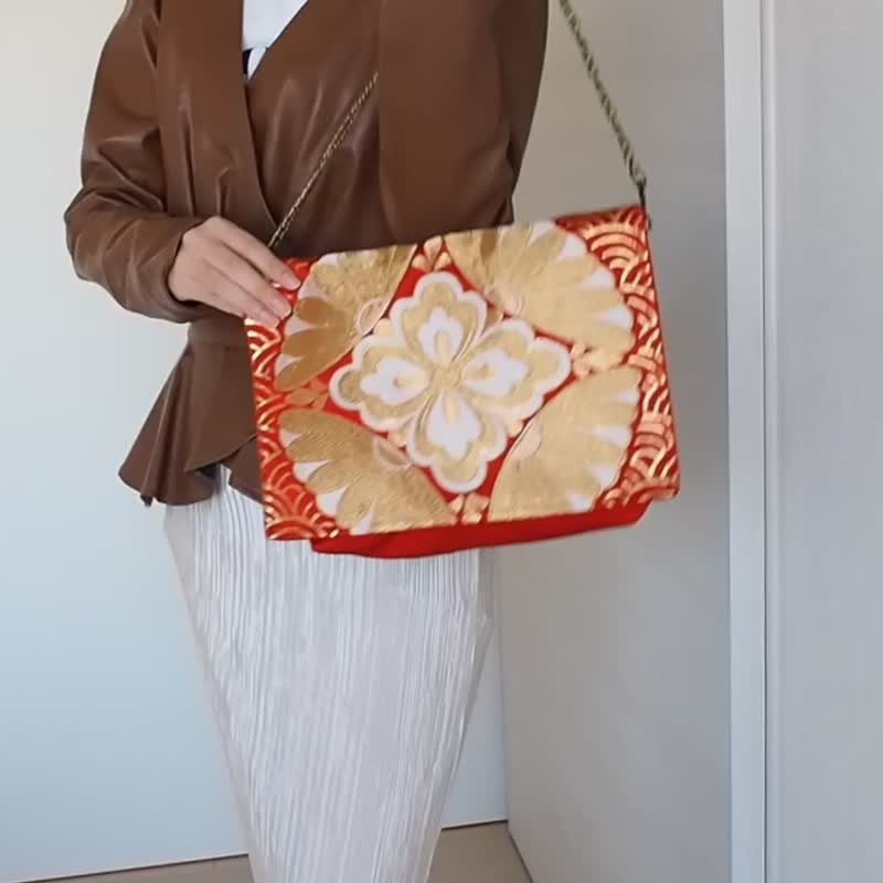 【日本製 手作】和服織帶 x 肩背包 手拿包 和服 改造 和風現代 派對包 獨特 一物製 日式圖紋 - 側背包/斜孭袋 - 絲．絹 紅色