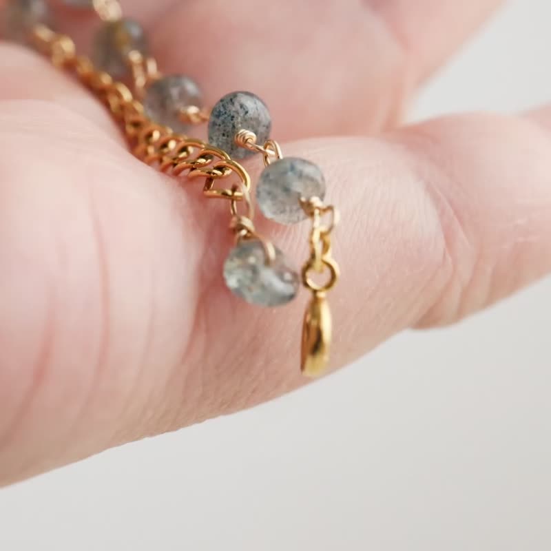 Moss Aquamarine Bracelet - สร้อยข้อมือ - หิน สีน้ำเงิน