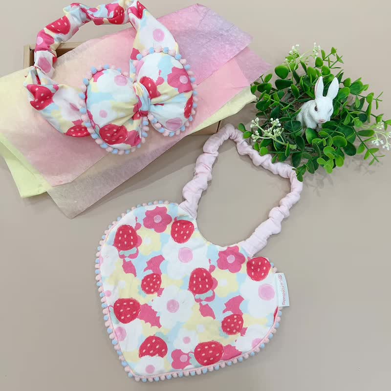 甜莓愛心 彌月禮盒 寶寶髮帶 寶寶圍兜 滿月禮 新生兒禮物 - 滿月禮物 - 棉．麻 粉紅色