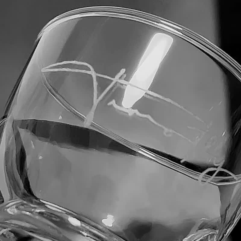 客製手刻名字sake清酒酒杯 - 酒杯/酒器 - 玻璃 透明