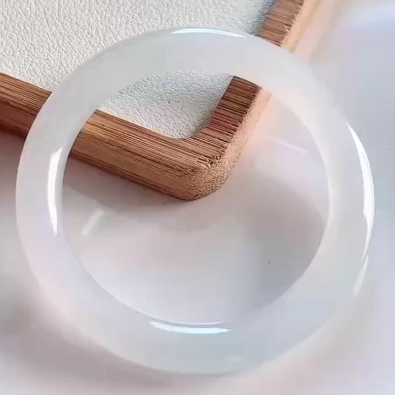 冰種 天然翡翠 緬甸 A玉 玉鐲 • 冰種白翡翠圓鐲 - 手鍊/手環 - 玉石 白色