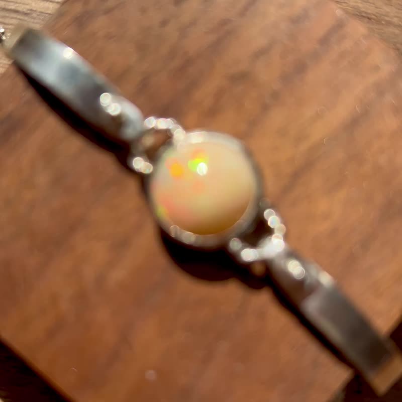 【限量】圓融之境 Ethiopian Opal 半環手鍊 - 手鍊/手環 - 銀 多色