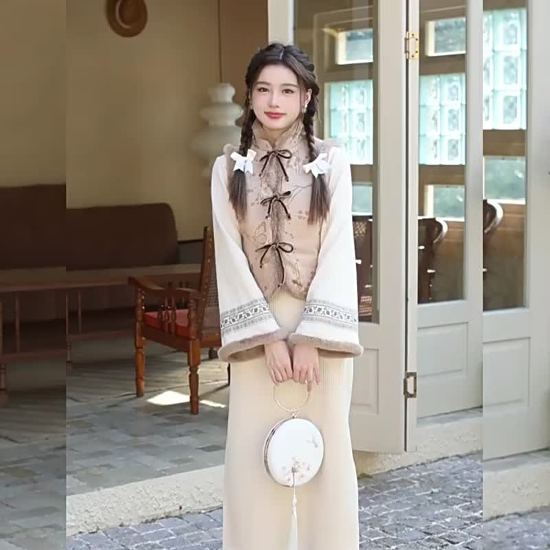 Girls' national style elegant light brown dress cheongsam autumn and winter quilted vest new Chinese style Spring Festival dress - ชุดเดรส - เส้นใยสังเคราะห์ สีนำ้ตาล