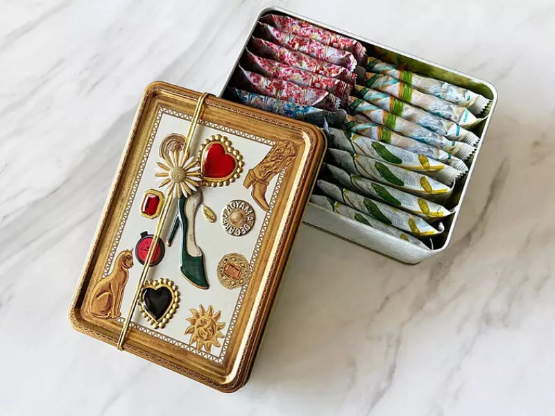 Aoyama decarbo 低糖無麩質巧克力脆片珠寶盒
