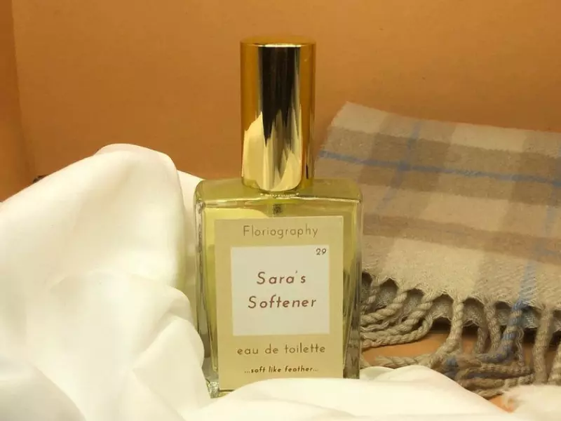 平價爽身粉味香水：No. 29 莎拉的柔順劑香水