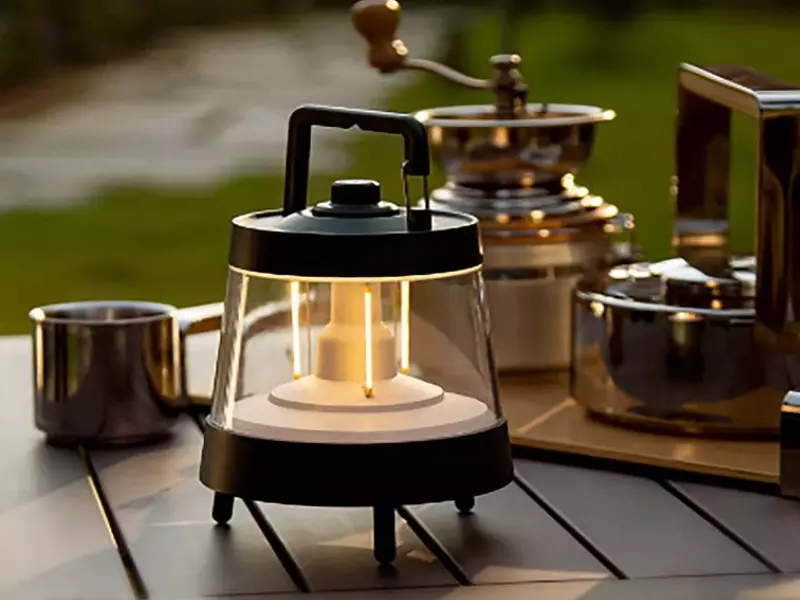 露營用品推介：野外掛鉤驅蚊多功能 LED 帳篷燈