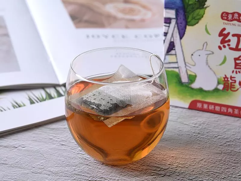 烏龍茶可使用玻璃杯沖泡