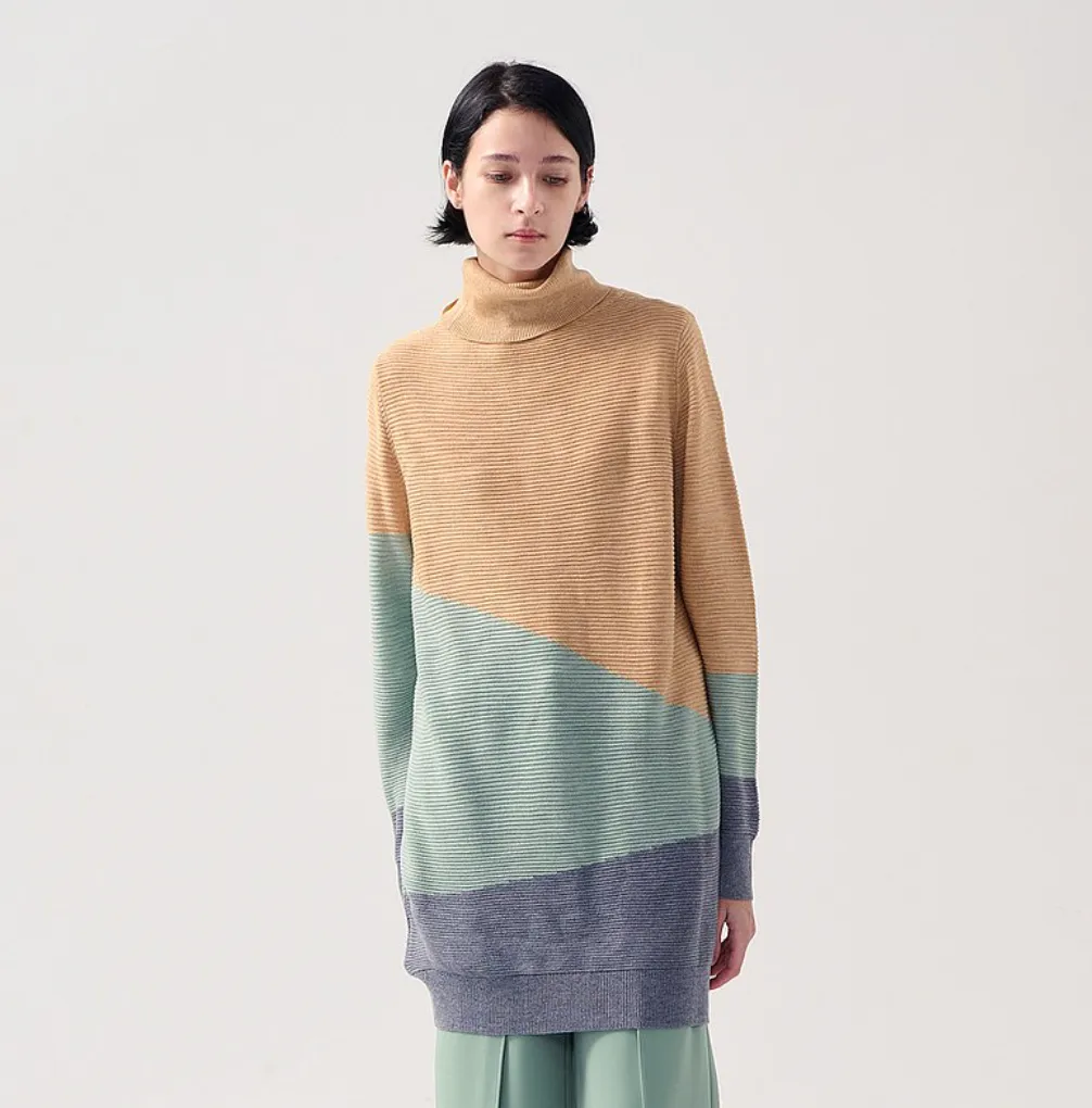 韓國毛衣穿搭-幾何色塊高領毛衣