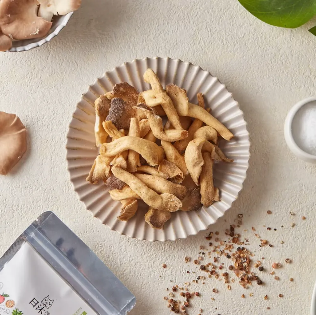 健康零食推薦：日沐茶食 特選秀珍菇脆片