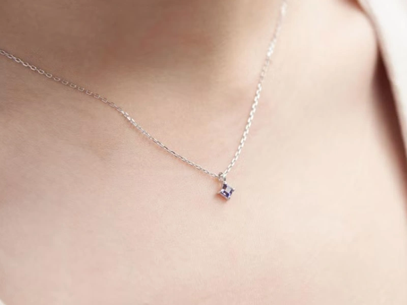 堇青石功效 Isha Jewelry 純銀輕珠寶 方形堇青石純銀項鍊